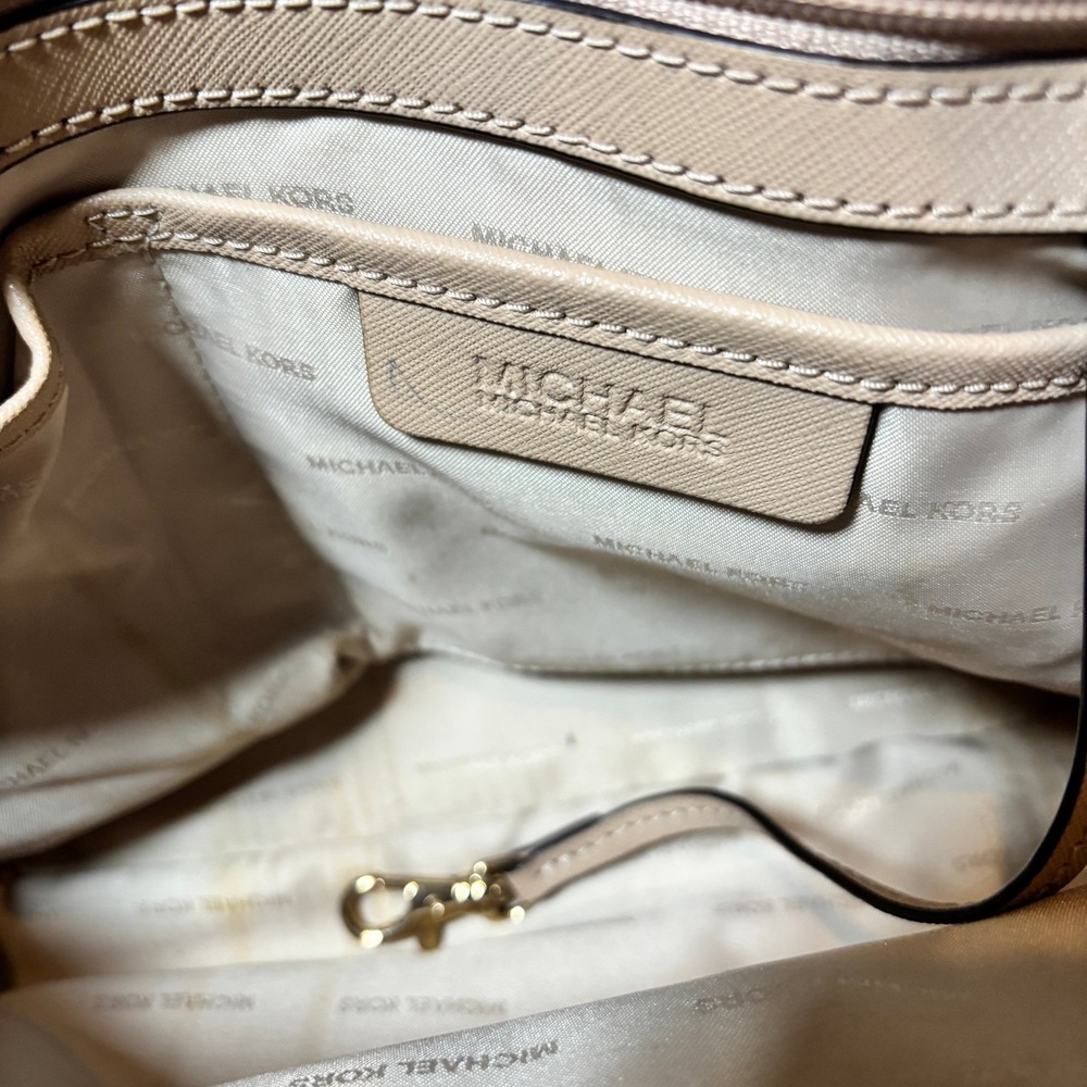 Michael Kors Beige Saffiano Leather Satchel Handbag Gold Hardware Neutral Tote - Picture 11 of 16